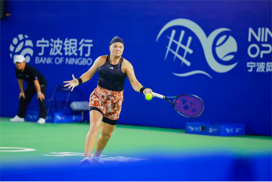 斯的强大和 斯的强大和