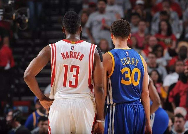 断档式领先 断档式领先