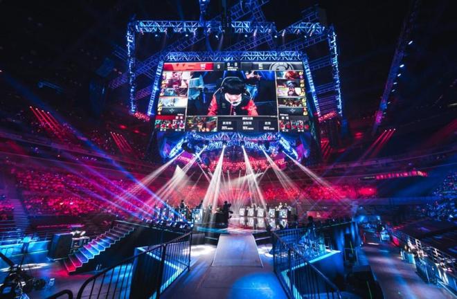 下的出球容 下的出球容